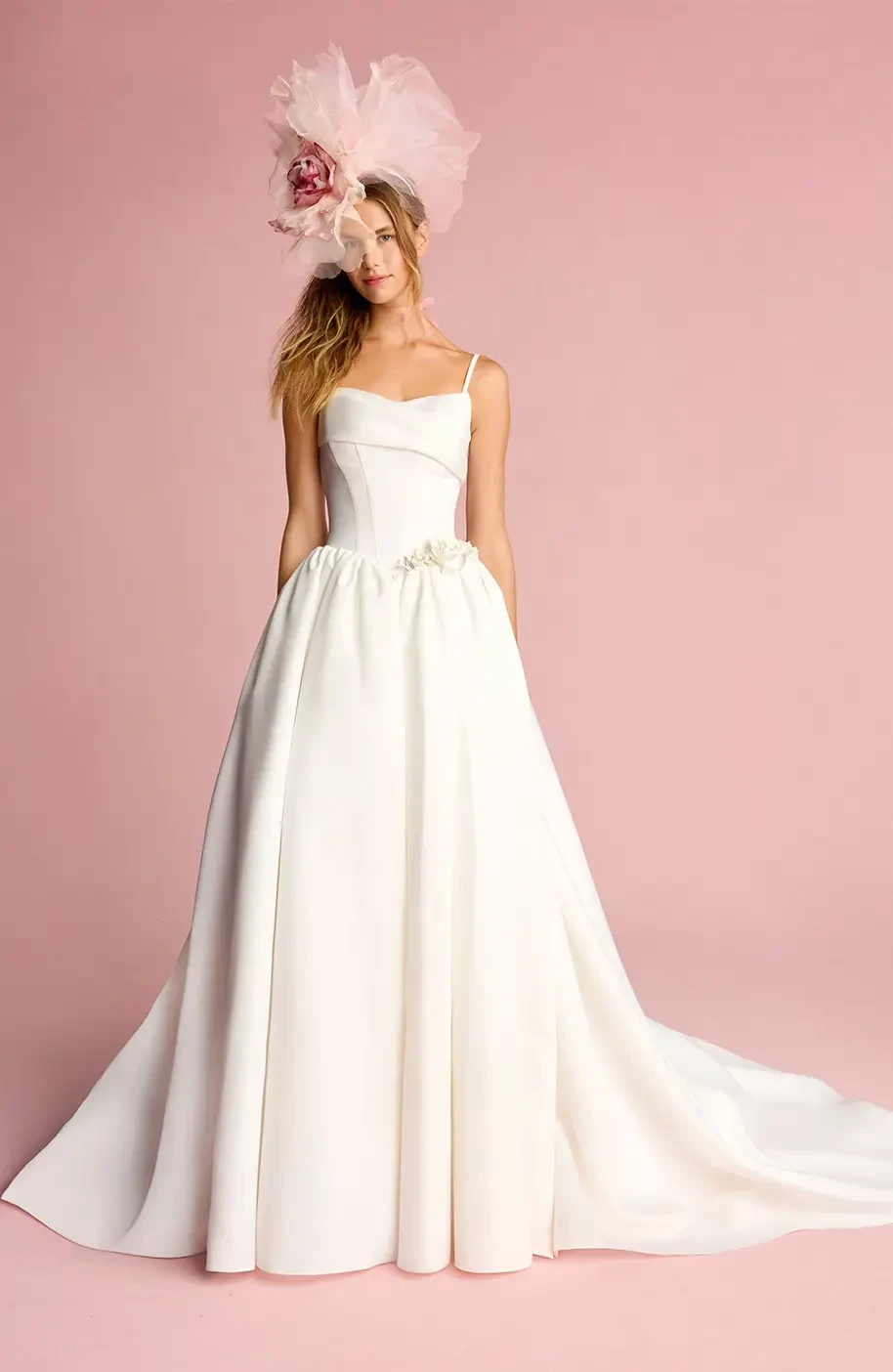 Model wearing a white gown by Idan Cohen - black and white image