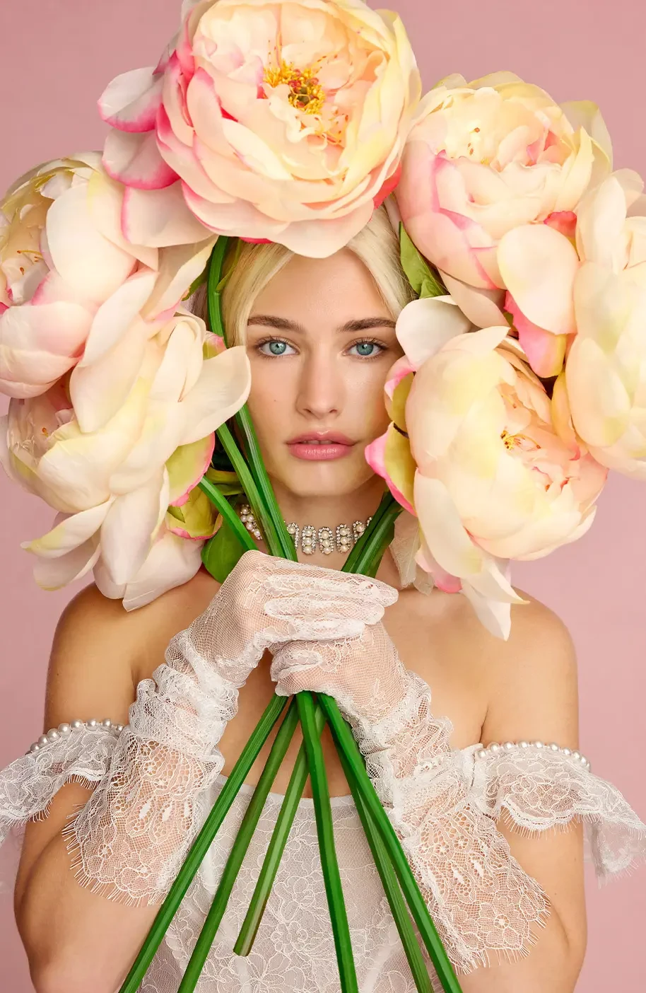 Model wearing a white gown by Idan Cohen - black and white image