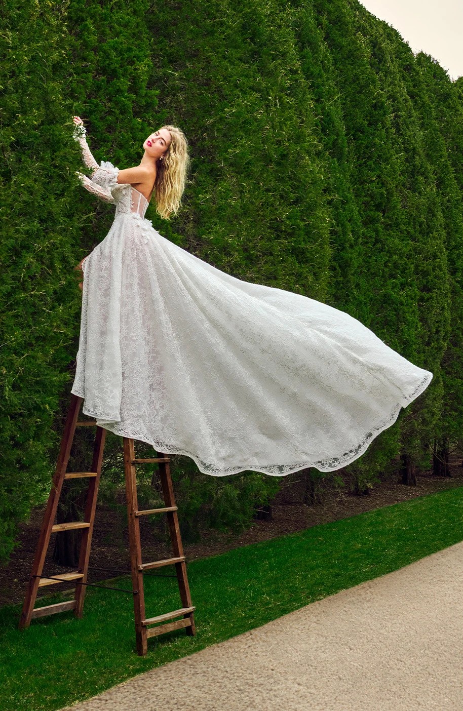 Model wearing a white gown by Idan Cohen - colored image